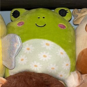 daisy frog squishmallow